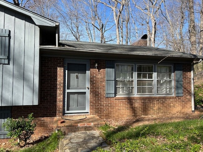 Photo - Morganton Rental!
