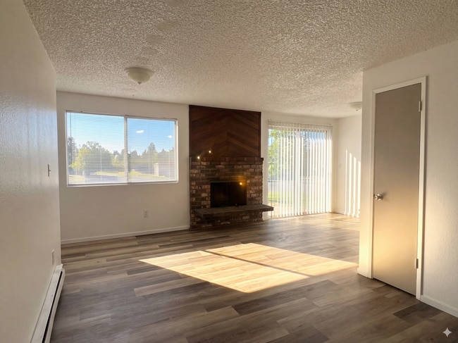 Photo - 224 Ellingson Dr Unidad B