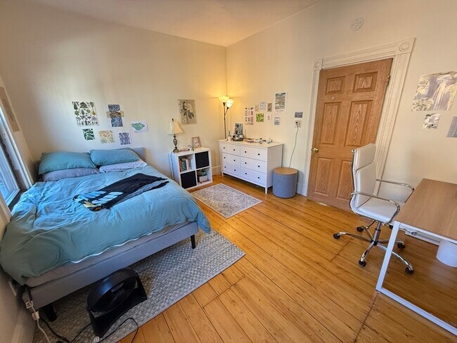 Photo - 1500 Tremont St Unidad 2