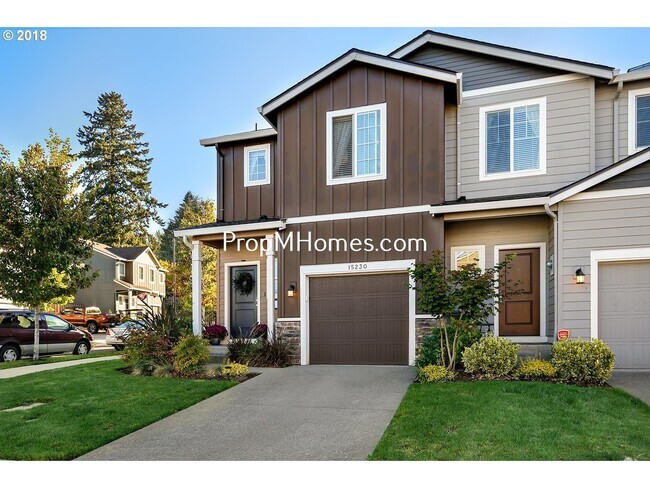 Building Photo - Charming Damascus Three Bedroom Townhome i...