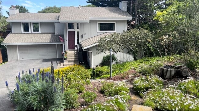 Building Photo - Sunny - Fully Furnished 2-Bedroom, with Of... Rental