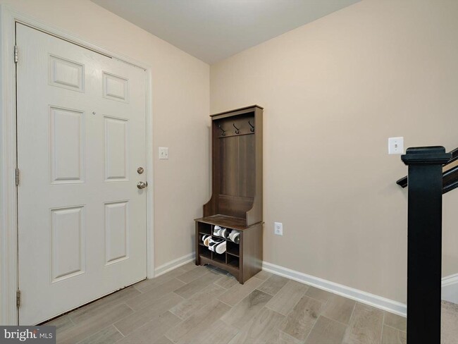 Photo - 10609 Meridian Hill Way Townhome