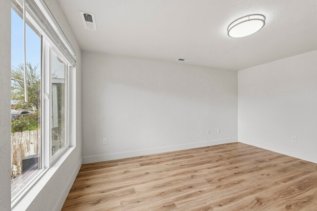 Photo - 3022 Jefferson Ave