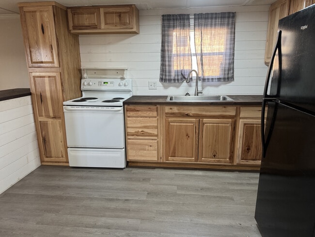 Photo - 442 Mush Creek Rd