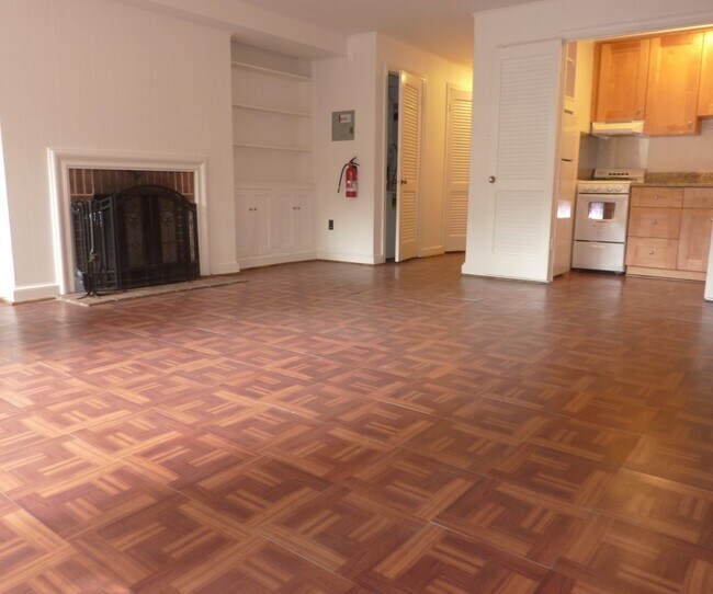 Photo - 412 4th St SE Unidad Lower