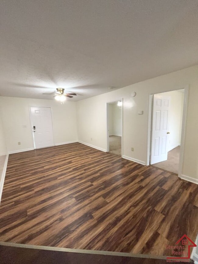 Photo - 235 Dogwood Pointe Dr