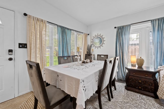 Photo - 228 Sunset Dr