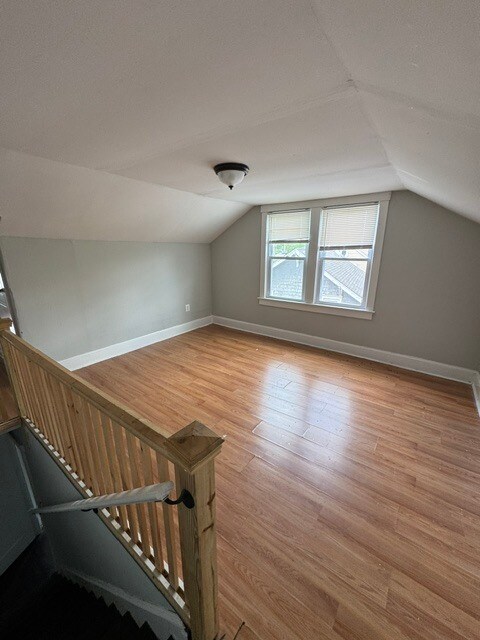 Photo - 255 Hollywood Dr