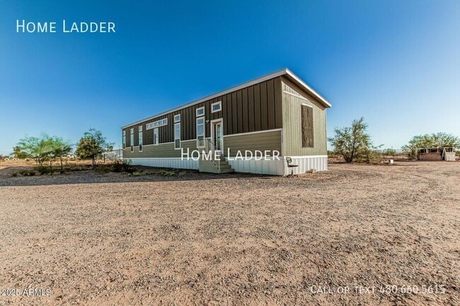 Photo - 32567 W Santa Cruz Ave