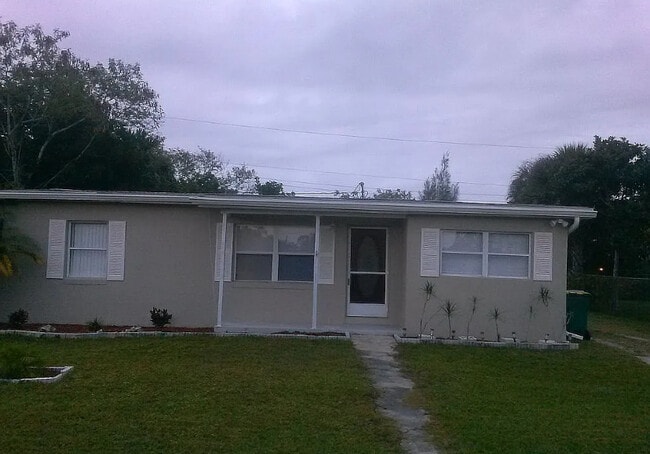 Photo - 21130 Bersell Ave Casa