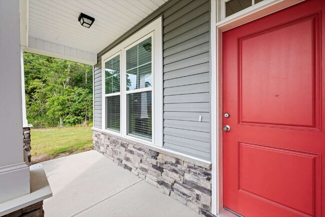 Photo - Spacious 4-Bedroom Retreat with 2.5 Baths ...