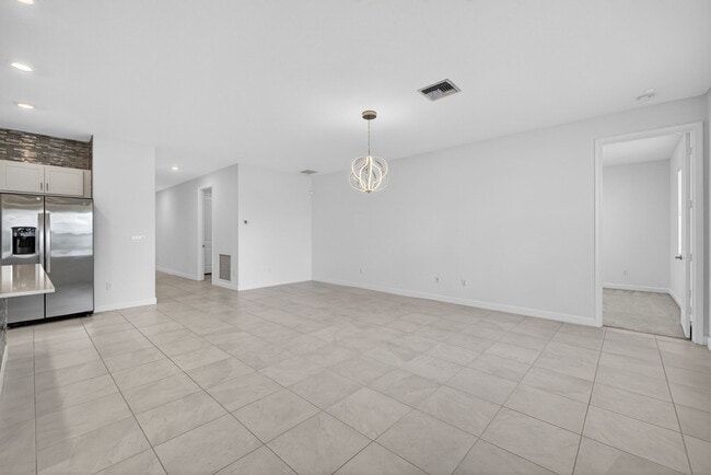 Photo - 13275 NW Copper Creek Dr