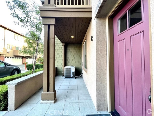 Building Photo - 709 N Azusa Ave Unit E Rental