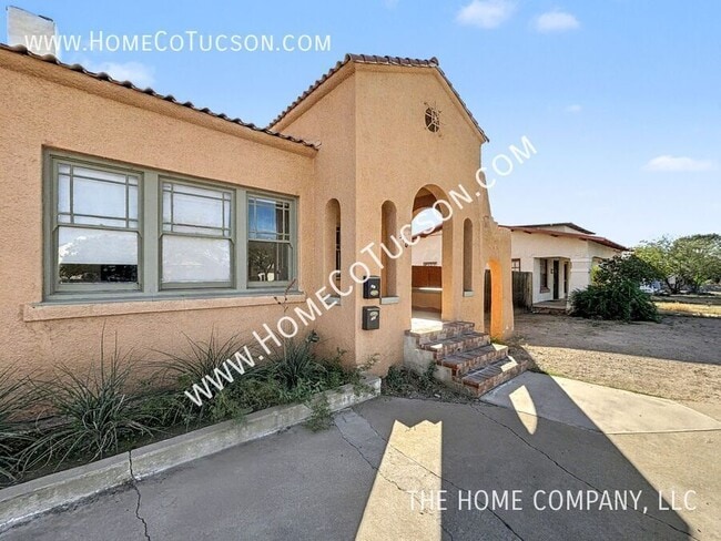 Photo - 540 E Speedway Blvd