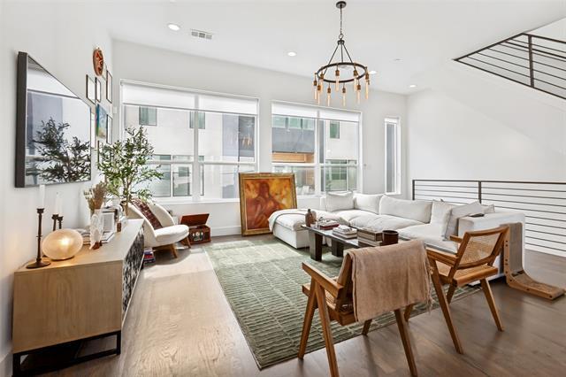 Photo - 2319 Kirby St Unit 102