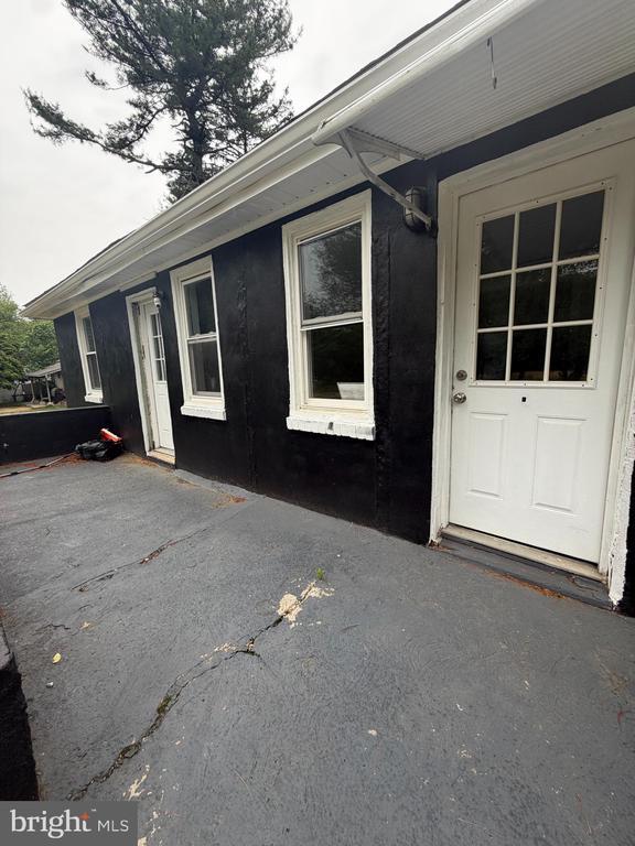 Photo - 124 Stanger Ave