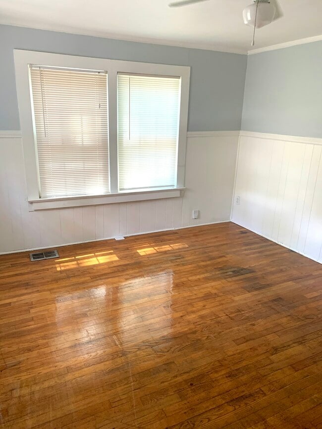 Building Photo - 117 Shadowmoor Dr Unit C Rental