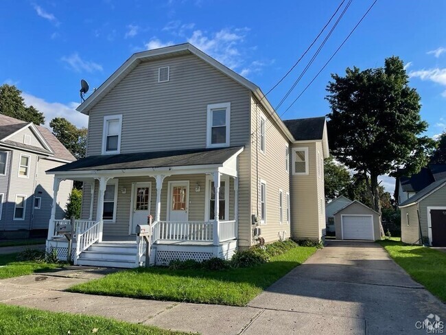 Building Photo - 22 Wheeler Ave Rental