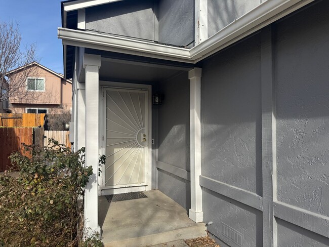 Photo - 1675 Round Mountain Cir