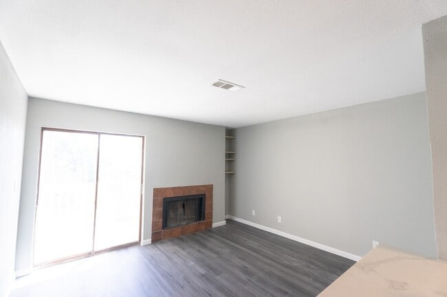 Photo - 2501 Gulf Fwy Unit 260C