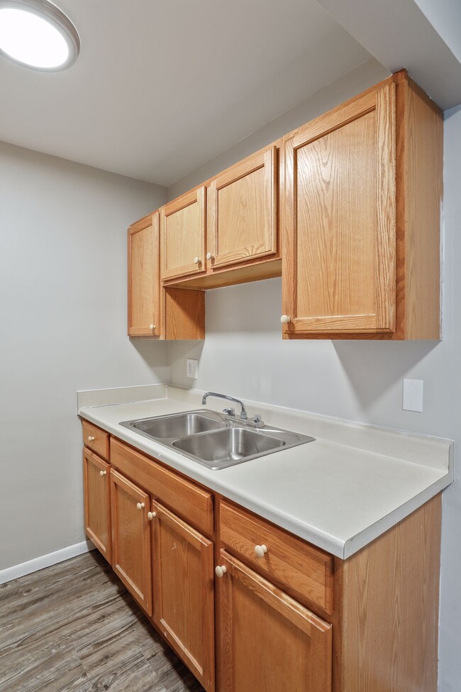 Photo - 912 22nd Ave