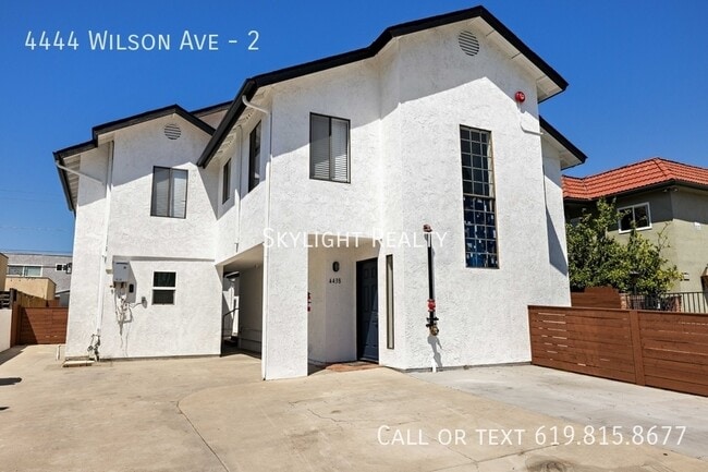 Building Photo - 4444 Wilson Ave Unit 2