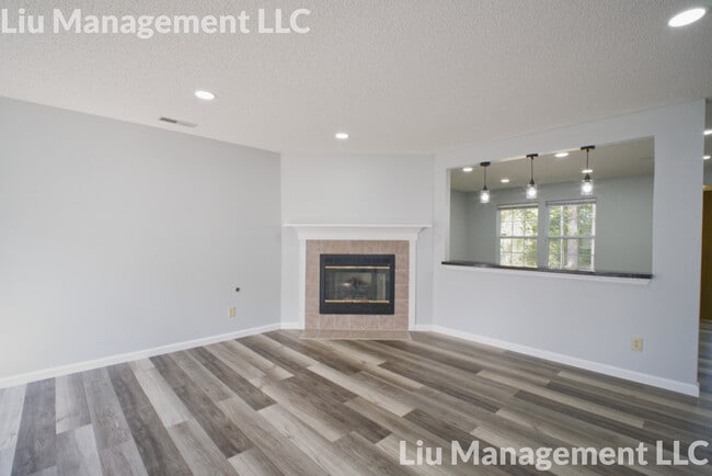 Photo - 4125 Goshawk Ct
