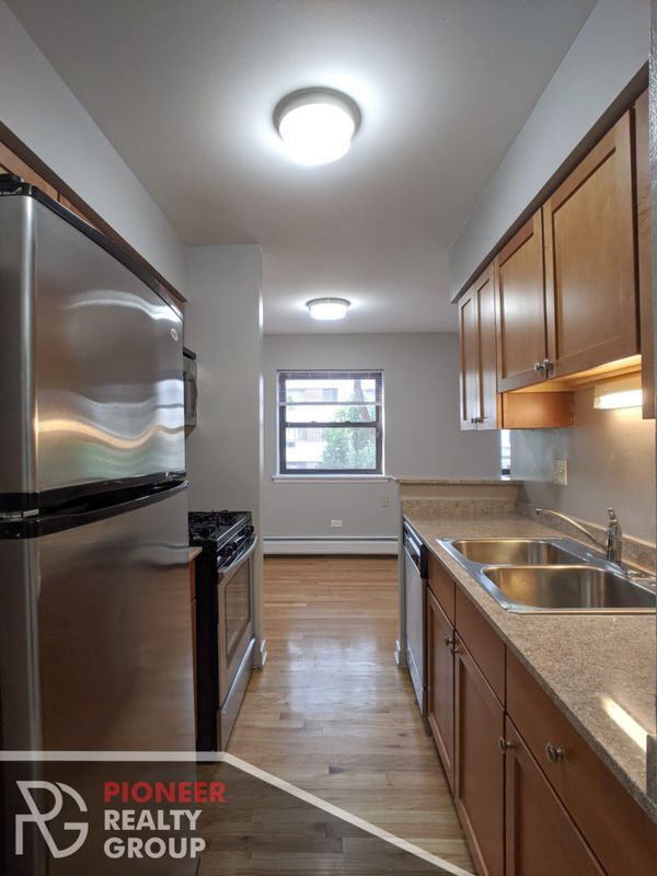 Photo - 525 W Oakdale Ave Unidad 202