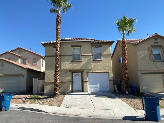 Building Photo - Charming 3 Bed/3Bath/1Car 2-Story Home nestled in this comfortable northwest community in Walnut ...