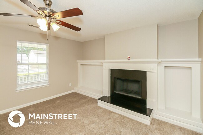 Photo - 721 Hynds Springs Dr