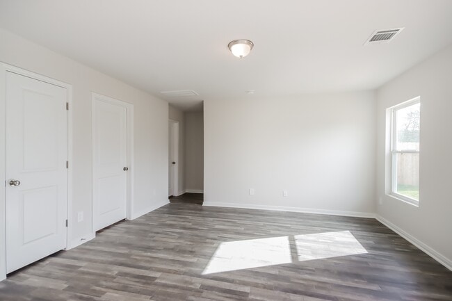 Photo - 15654 Briar Forest Dr