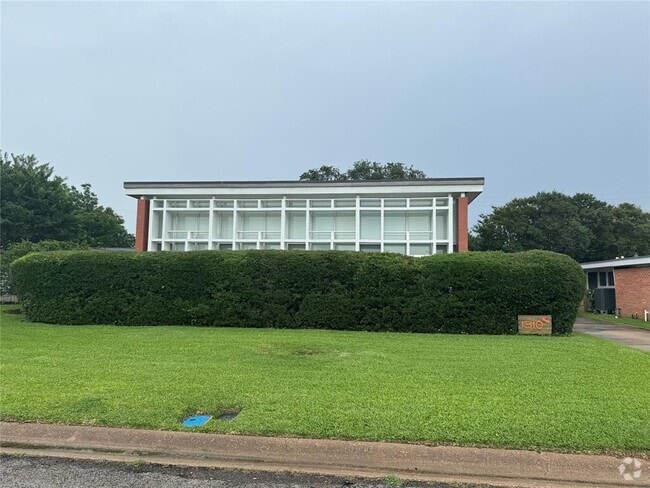 Building Photo - 1310 Harbor View Dr Rental