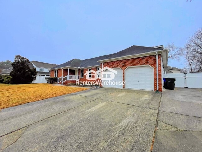 Photo - 352 Peace Haven Dr