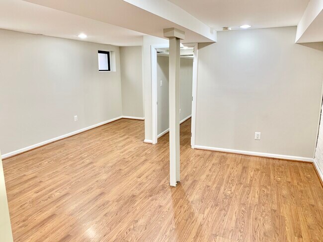 Photo - 1460 Fuller St NW Unit #B