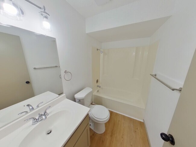 Photo - 234 N Acadia St