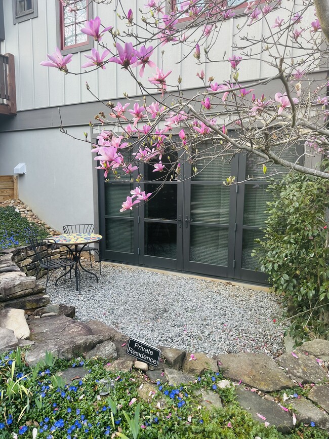 Photo - 100 Nevada Ave Unit Studio 3