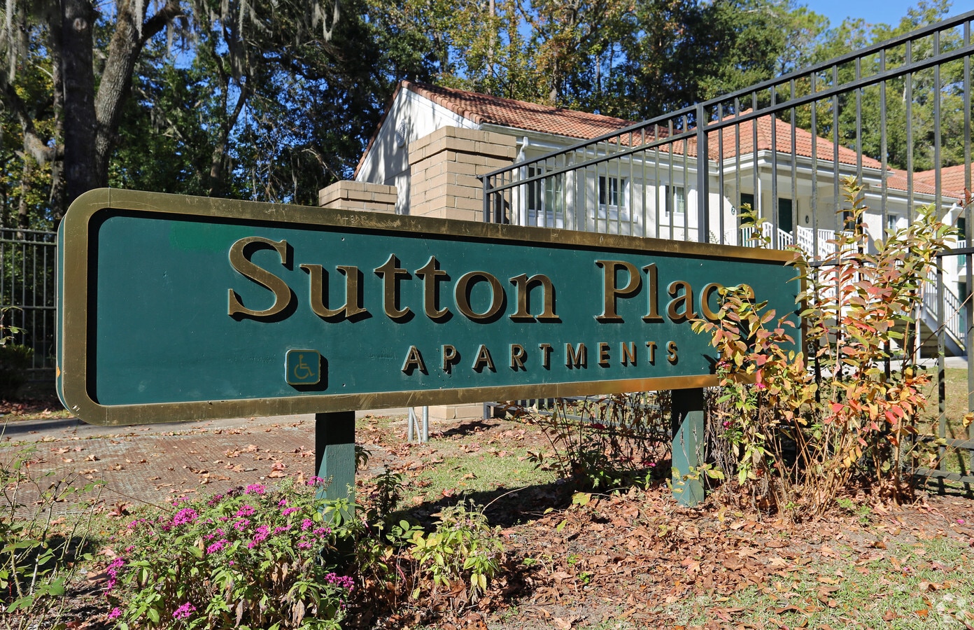 Photo - Sutton Place Apartments