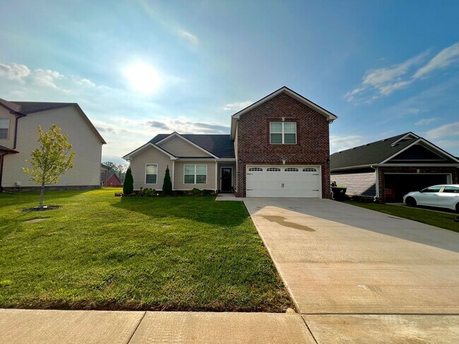 3 Bedroom 2 Bathroom Home - 3 Bedroom 2 Bathroom Home