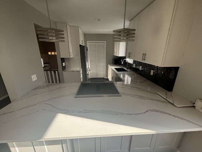 Photo - Beautiful 2-bedroom Condo