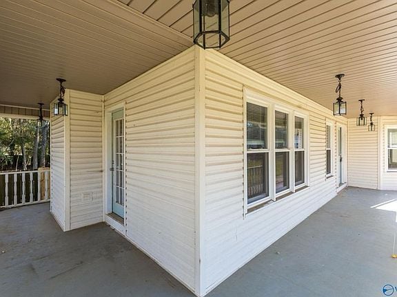 Photo - 219 Rosecliff Dr