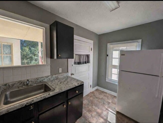 Photo - Sweet 2/1 Home in Marianna