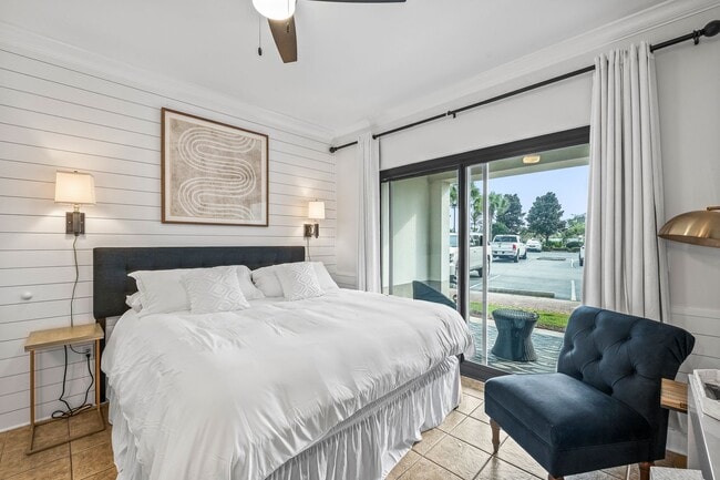 Photo - Available now.  Cute Furnished Studio Cond...