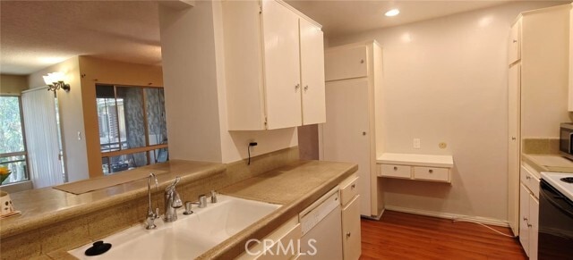 Photo - 6225 Canterbury Dr Unit 306