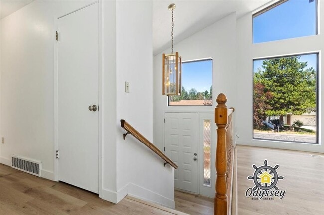 Photo - 2066 E 10095 S