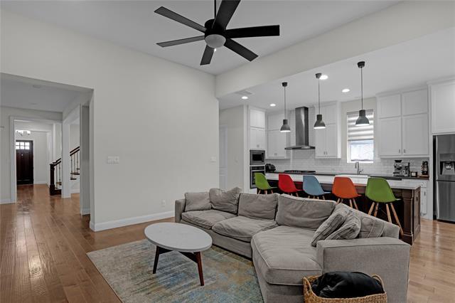 Photo - 1118 Maverick Dr