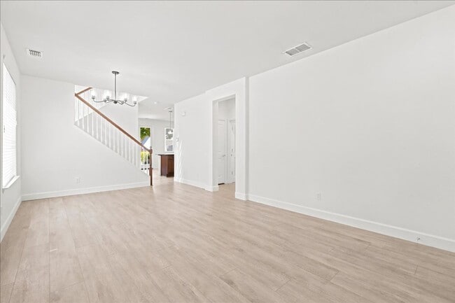 Photo - 3169 Parkham Dr