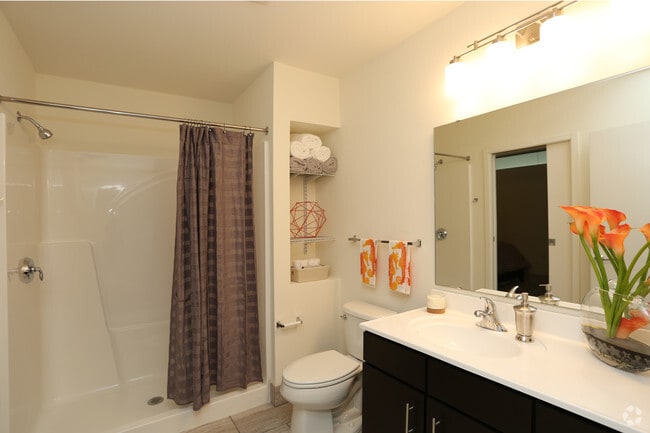 Bathroom - Metreau Apartments