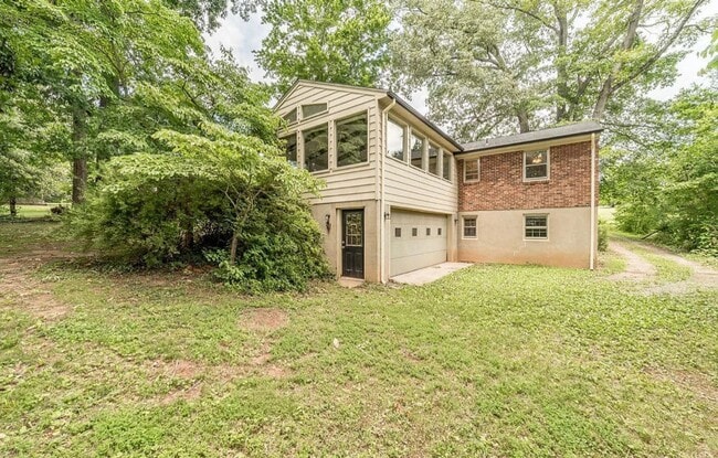 Photo - 5 Bedroom || 2 Bathroom - Single Family Home with Finished Basement Apartment