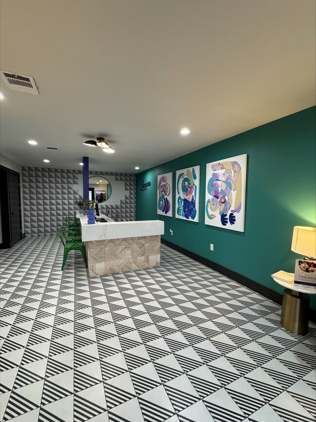 Building Photo - Lumina Rental