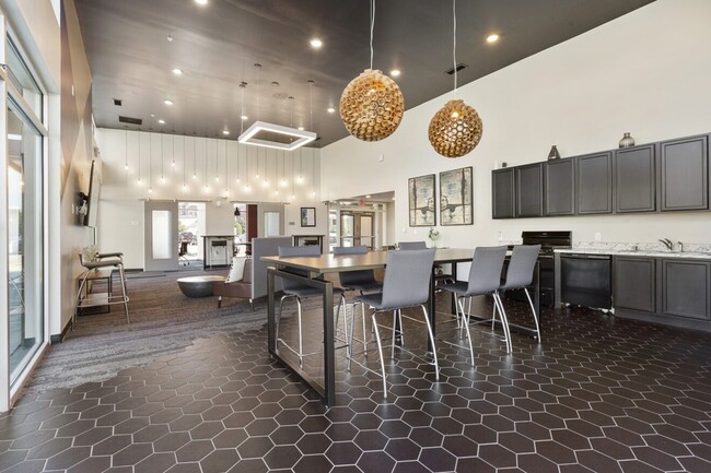 Photo - The Annex of Oshkosh